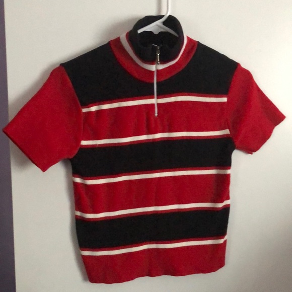 Girls Cool Wear medium top - Picture 1 of 6